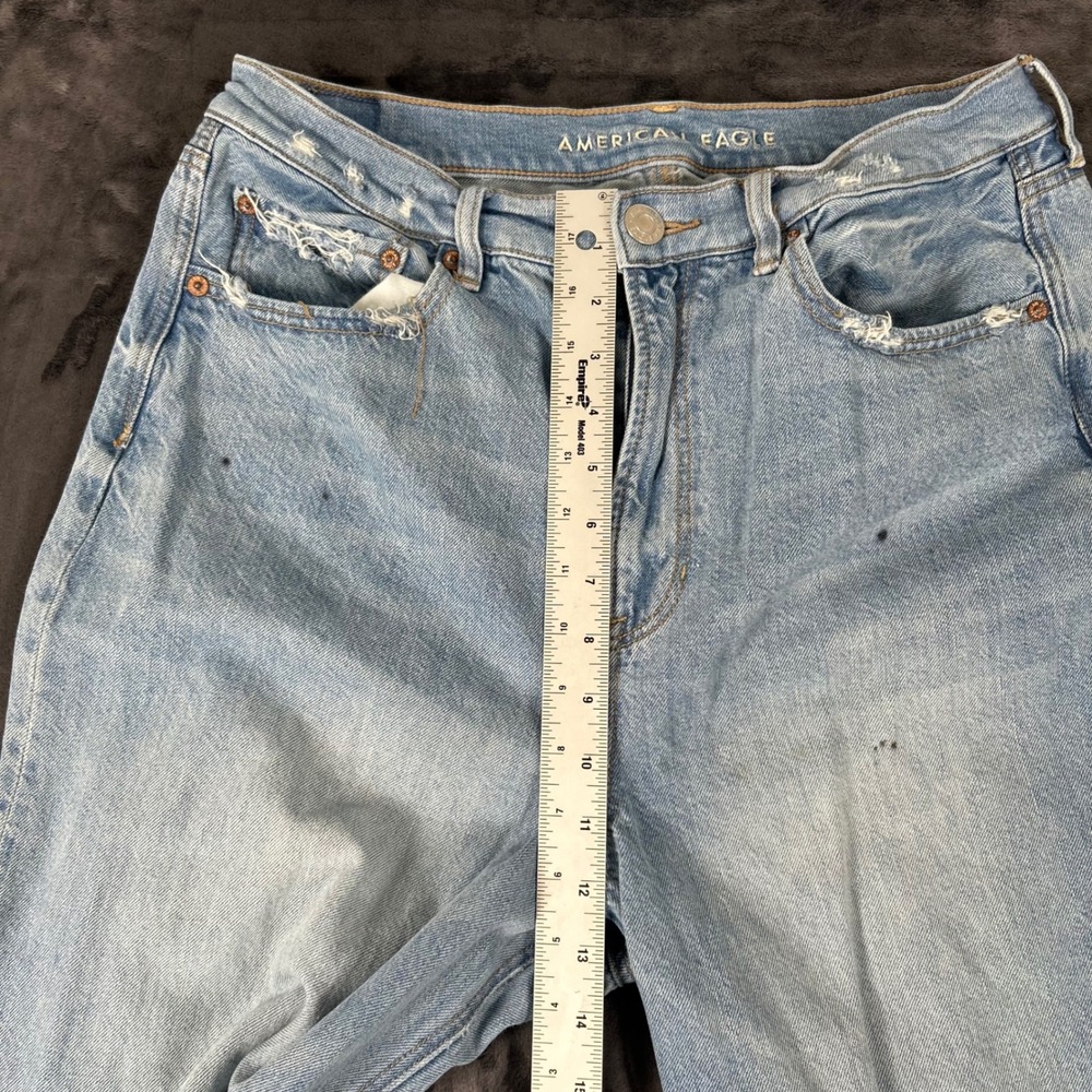 American Eagle Baggy Jeans Womens 14 Light Wash Distressed High Rise Denim - Picture 11 of 11